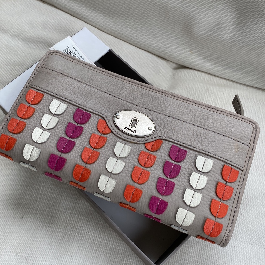 New 75 Fossil Brand Marlow Patchwork Clutch Wallet